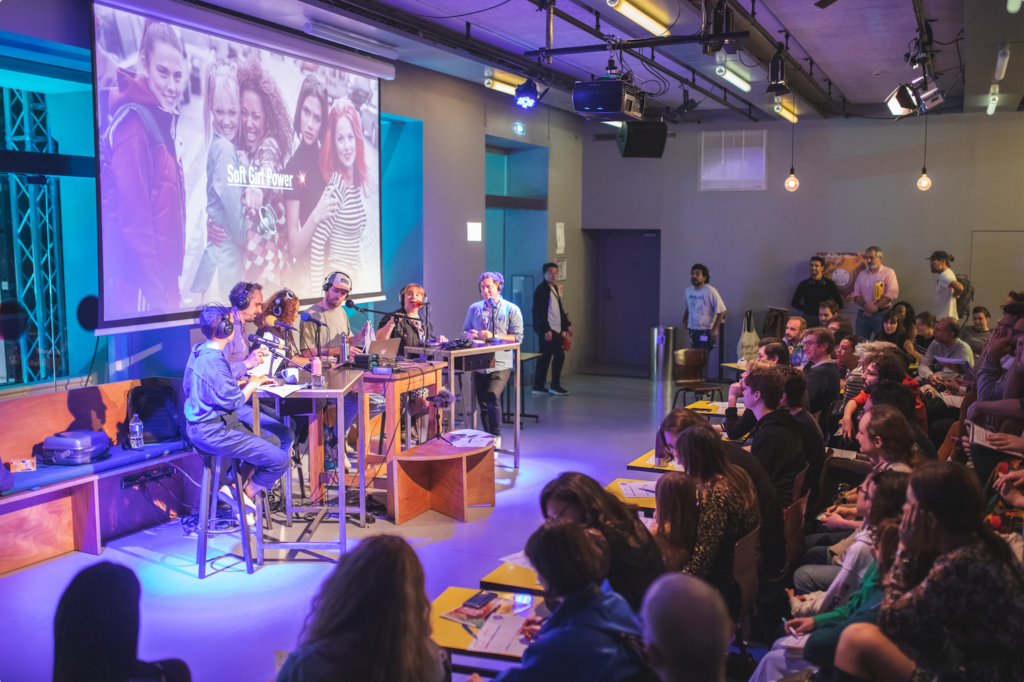 Capture d’écran 2023-11-29 à 10.50.19 Radio K7 live au Paris Podcast Festival 2022